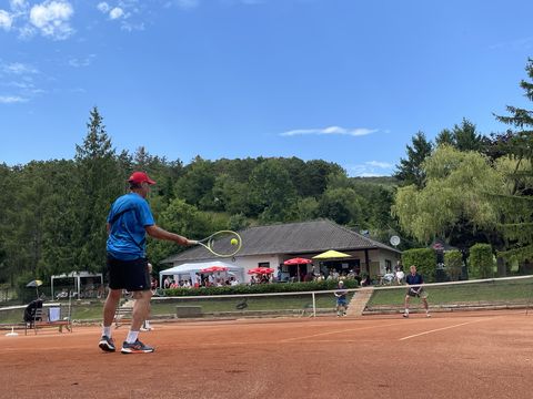 Foto 74 von 208: 9. Bad Vöslauer Thermencup powered by Kosaplaner: Eine tolle Tenniswoche mit vielen spannenden Spielen (vergrößern)