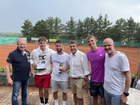 Foto 104 von 208: 9. Bad Vöslauer Thermencup powered by Kosaplaner: Eine tolle Tenniswoche mit vielen spannenden Spielen (vergrößern)