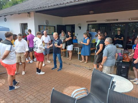 Foto 146 von 208: 9. Bad Vöslauer Thermencup powered by Kosaplaner: Eine tolle Tenniswoche mit vielen spannenden Spielen (vergrößern)