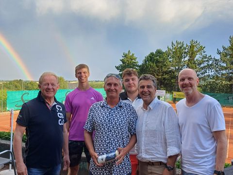Foto 149 von 208: 9. Bad Vöslauer Thermencup powered by Kosaplaner: Eine tolle Tenniswoche mit vielen spannenden Spielen (vergrößern)