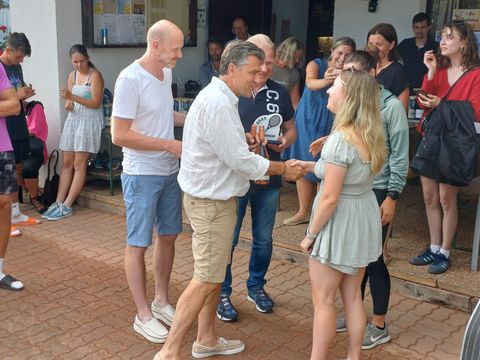 Foto 159 von 208: 9. Bad Vöslauer Thermencup powered by Kosaplaner: Eine tolle Tenniswoche mit vielen spannenden Spielen (vergrößern)