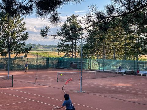 Foto 40 von 313: 10. Bad Vöslauer Thermencup 2026: Eine Woche voller Tennis auf höchstem Niveau (vergrößern)