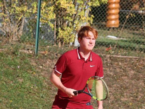 Foto 65 von 114: Gelungenes Saisonabschlussturnier – eine erfolgreiche Tennissaison 2026 geht zu Ende. (vergrößern)