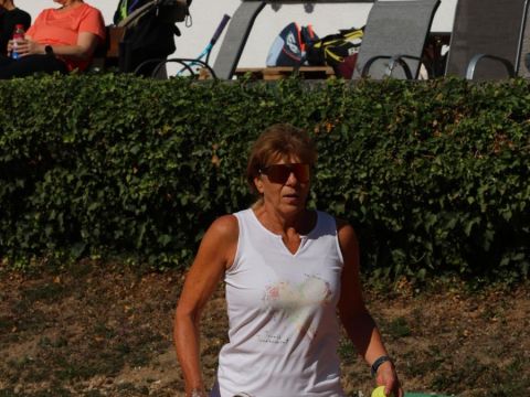 Foto 53 von 114: Gelungenes Saisonabschlussturnier – eine erfolgreiche Tennissaison 2026 geht zu Ende. (vergrößern)