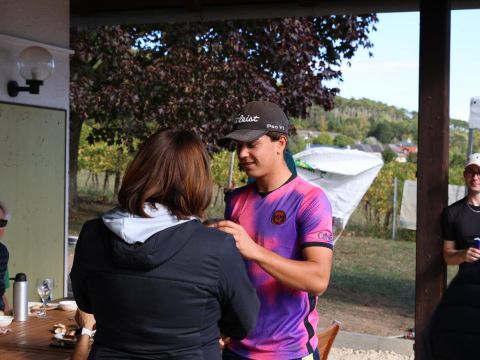 Foto 46 von 114: Gelungenes Saisonabschlussturnier – eine erfolgreiche Tennissaison 2026 geht zu Ende. (vergrößern)